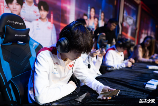 乘风儿瞳夕嘎嘎乱杀 管泽元皇子火锅乱扣 957队0-1赵志铭队