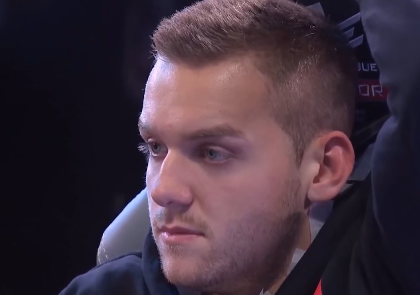 Tarzan 在击败 Bilibili Gaming 后说道：“我们只是更加专注。”