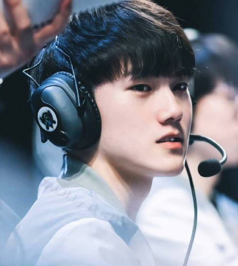 2025 LPL淘汰赛赛程：22-24每日两场BO5，总决赛3月1日举行