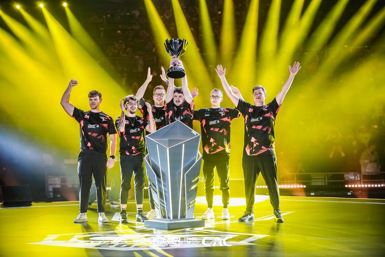 传闻： KRÜ Esports 与Saadhak达成口头协议